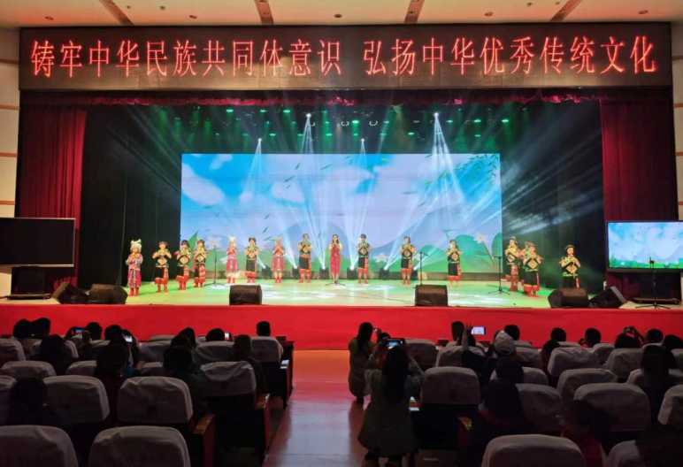 杨庆东3.png