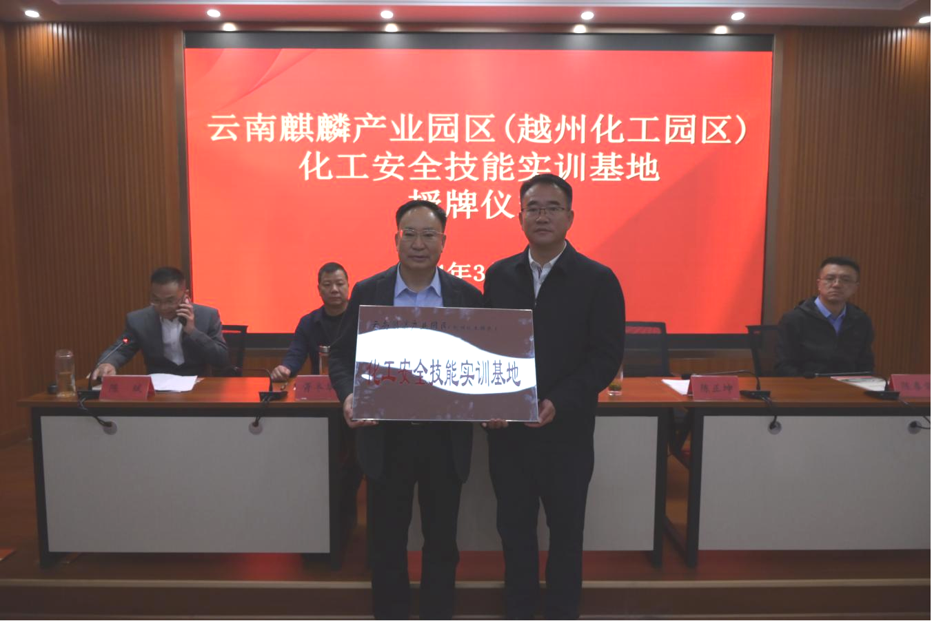 图片8.png