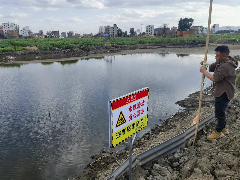 1713155175176828.jpg 1.jpg