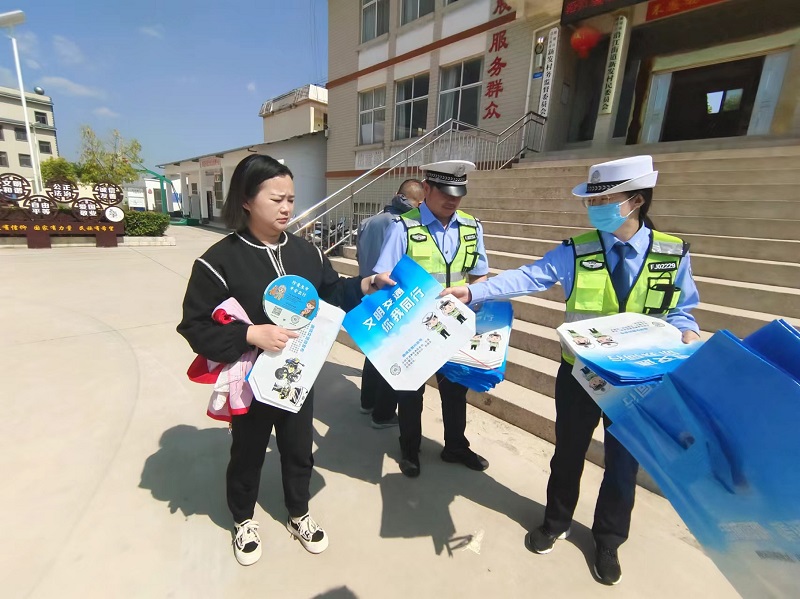 1715558413713356.jpg 1.jpg