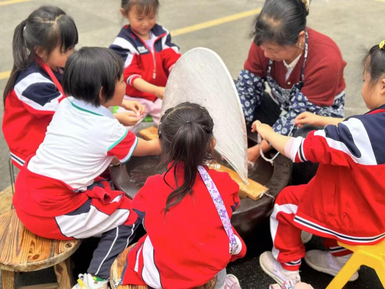 1728376453384920.png 14.png