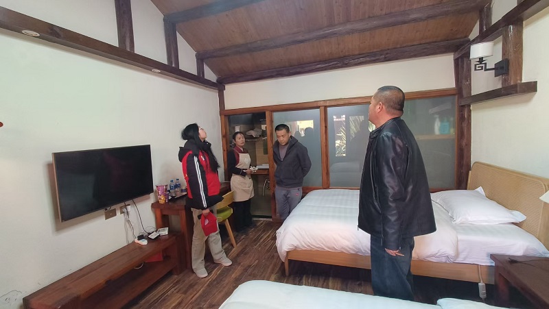 1739759036838463.jpg 5.jpg