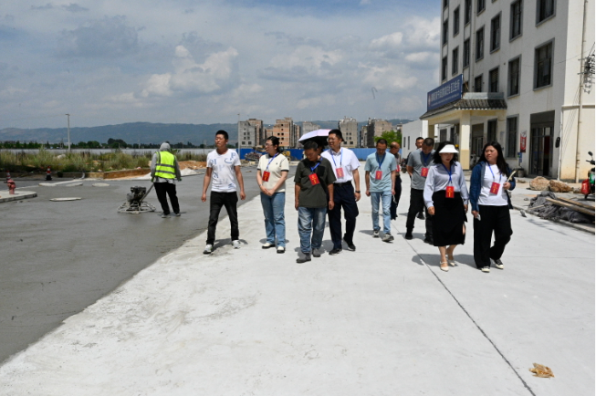 1747988315886929.png 1.png