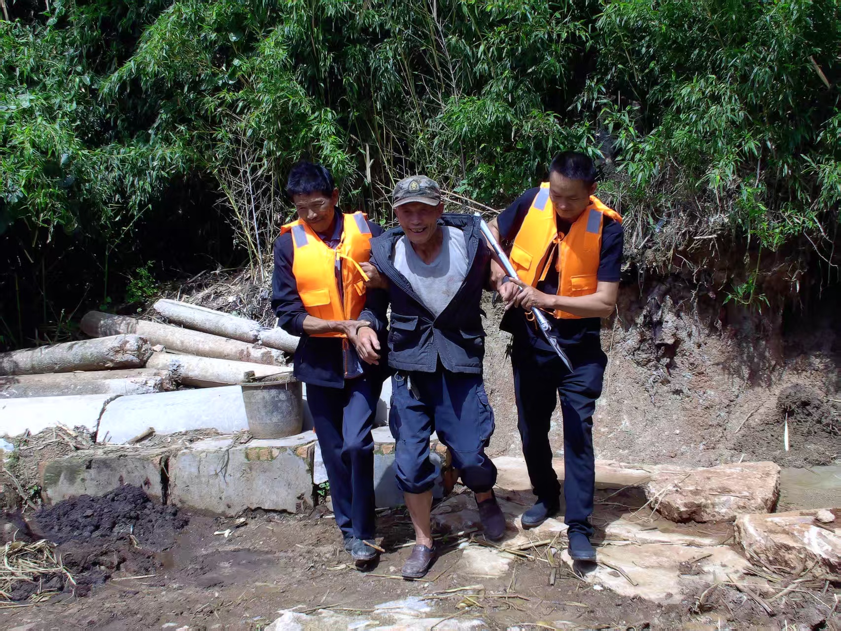 1753841540956881.jpg 3.jpg