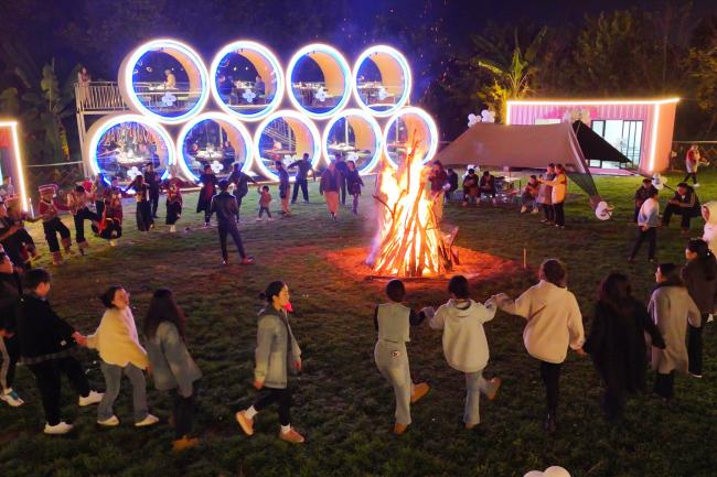 1756369739341820.jpg 3.jpg