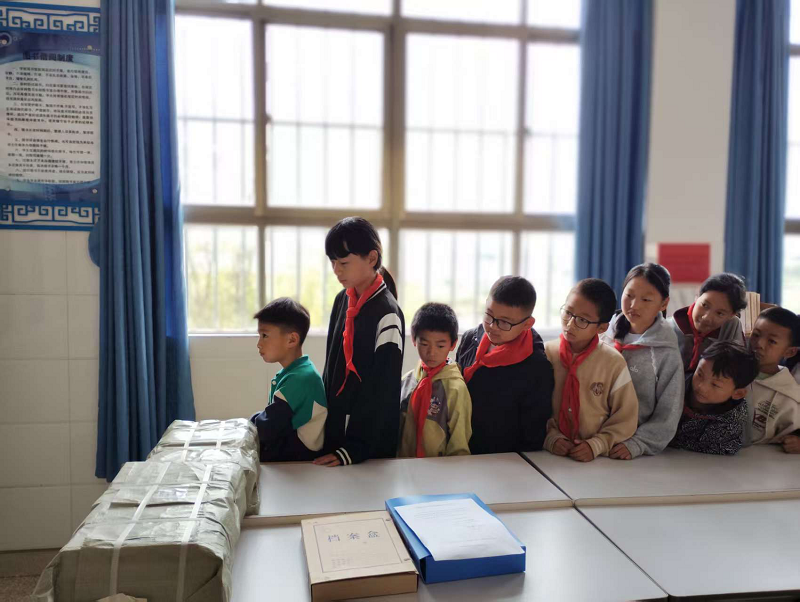 1762331489121104.png 68f9c67fe4b0464522c5d642.png